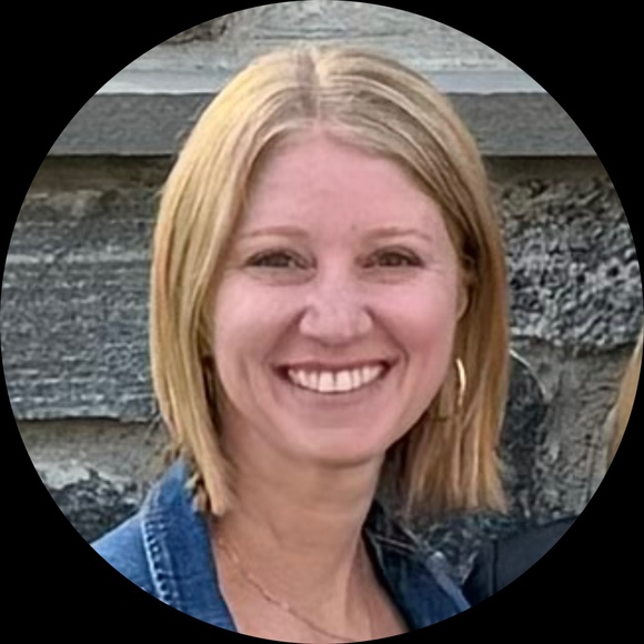 Profile Picture of Jill Hammerschlag (@jhammerschlag) on Poshmark