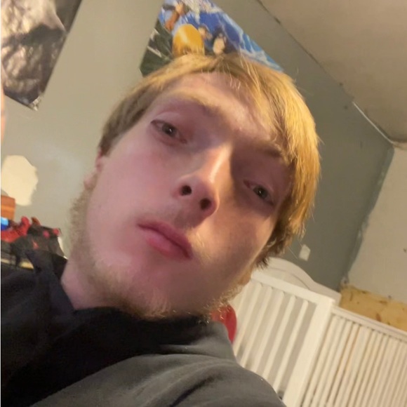 Profile Picture of Christian Hostetler (@christianh28996) on Poshmark