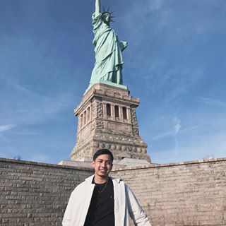 Profile Picture of Aaron Sarmiento (Aaron Joshua Baja Sarmiento) (@ajsarmi) on Facebook