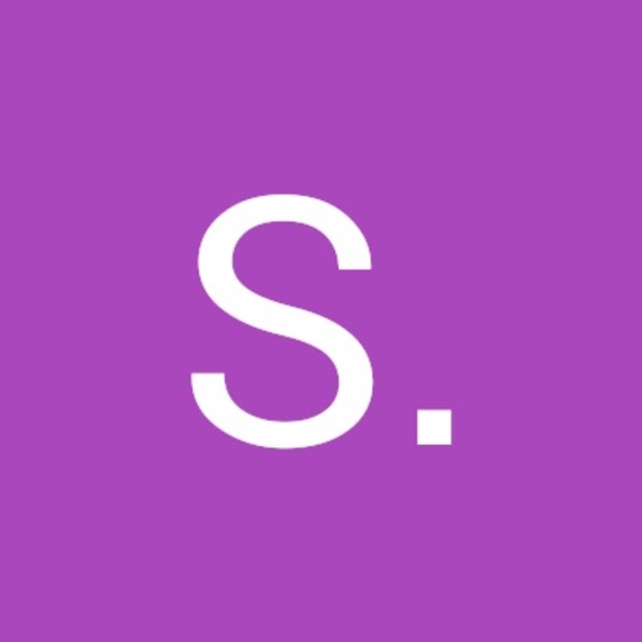 Profile Picture of S. Reddick (@sherrir483) on Poshmark