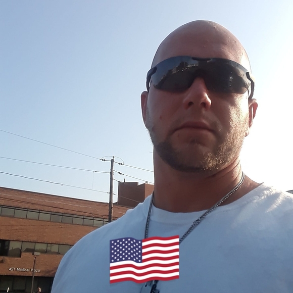 Profile Picture of James Boland (@james_boland) on Poshmark