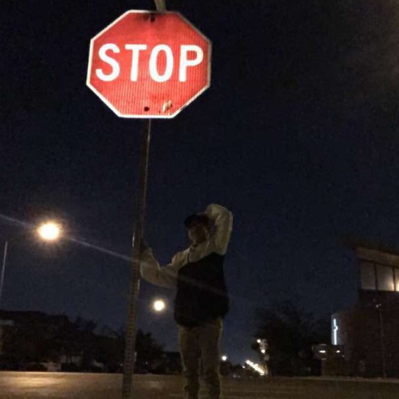 Profile Picture of Josh Simpson (@702josh) on Poshmark