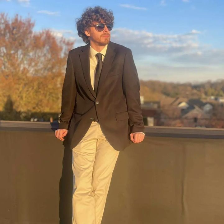 Profile Picture of Matthew Hawks (@officialmatthewhawks) on Tiktok
