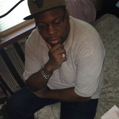 Profile Picture of Len Perry (@LenPerry13) on Twitter