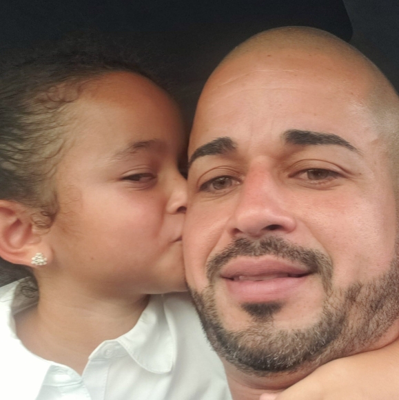 Profile Picture of Juan Collazo (@collazo346) on Poshmark