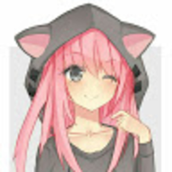 Profile Picture of Courtnie Henderlight (@c16henderlight) on Poshmark