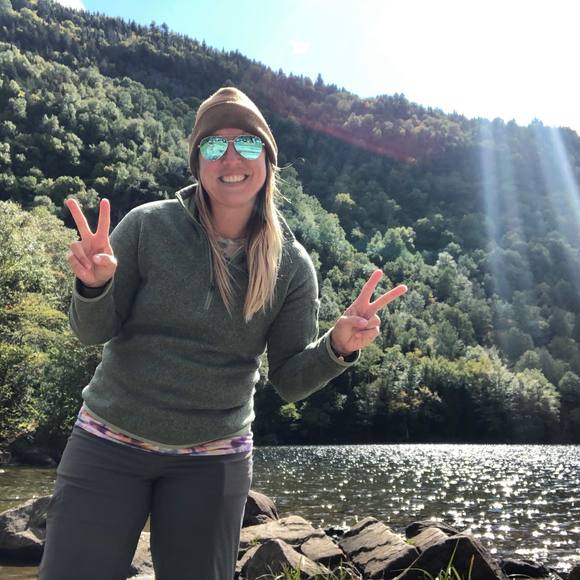 Profile Picture of Rachael Mcgregor (@rara5678) on Poshmark