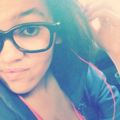 Profile Picture of Kayla-robin-hayden (@gummybearunicrn) on Twitter