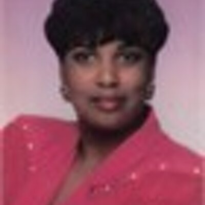 Profile Picture of Phyllis Murray (@phylnsweet) on Twitter