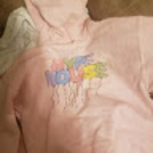 Profile Picture of Brynn Seebachan (@brynngss11) on Poshmark