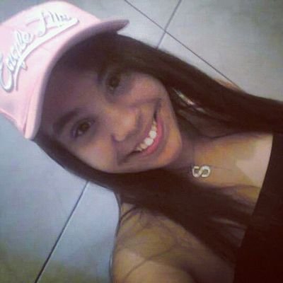Profile Picture of Shirley Simône (@ShirleySimone_) on Twitter