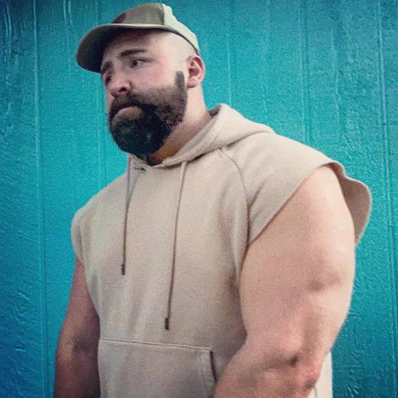 Profile Picture of Michael Powers (@mikepowers444) on Poshmark