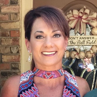 Profile Picture of Tina (@tina_tinalevert) on Twitter