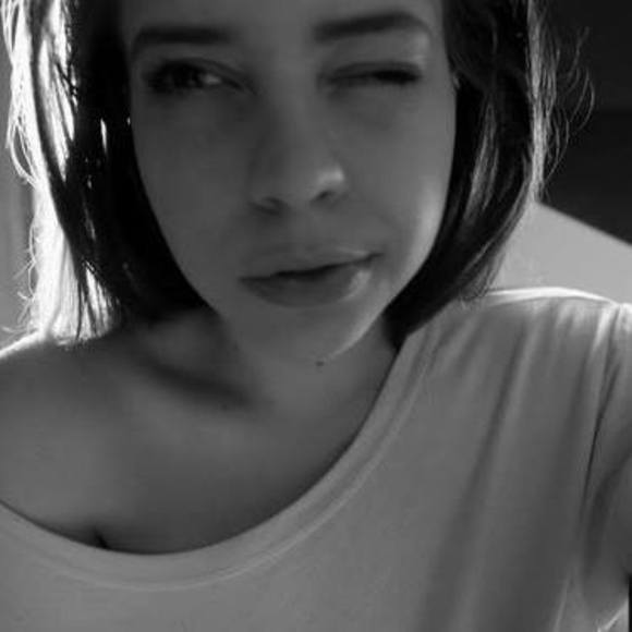 Profile Picture of Erin amber Gentsy (@gentsy) on Poshmark