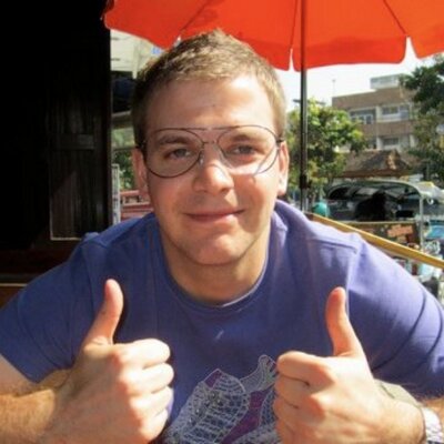 Profile Picture of Graeme Thomson (@tomohawk) on Twitter