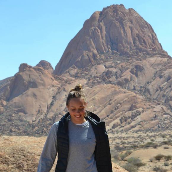 Profile Picture of Jeanne Lafontaine (@jeannelaf) on Poshmark