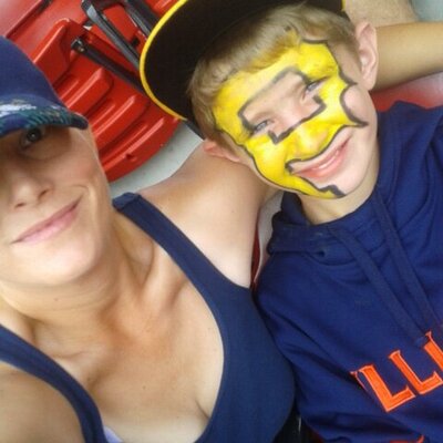 Profile Picture of Suzette Caryn Wright (@sc_caryn) on Twitter