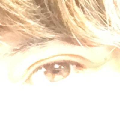 Profile Picture of Isabel Sáez (@luniklookingfor) on Twitter