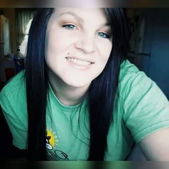 Profile Picture of Summer Sherfey (@summersherfey) on Poshmark