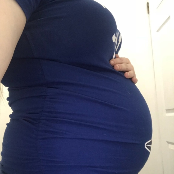 Profile Picture of Taylor Deville (@taydeville) on Poshmark