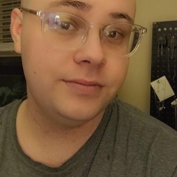 Profile Picture of Seth Hunter (@seth_hunter) on Poshmark