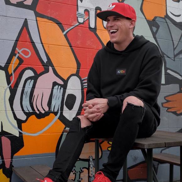 Jeremy Broten - Poshmark Profile Picture of Jeremy Broten (@xtremerider101) on Poshmark