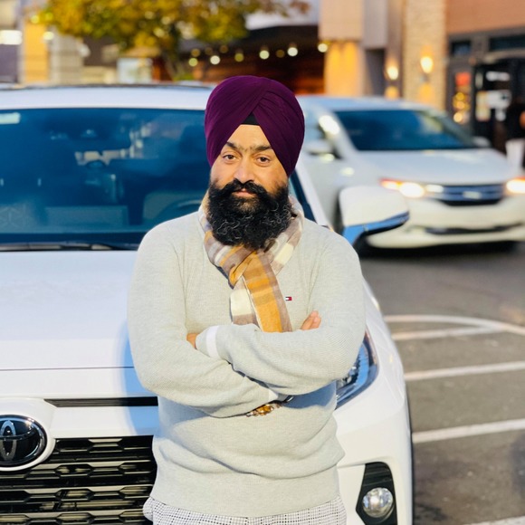 Profile Picture of Inderjit Singh (@inderamritsar11) on Poshmark