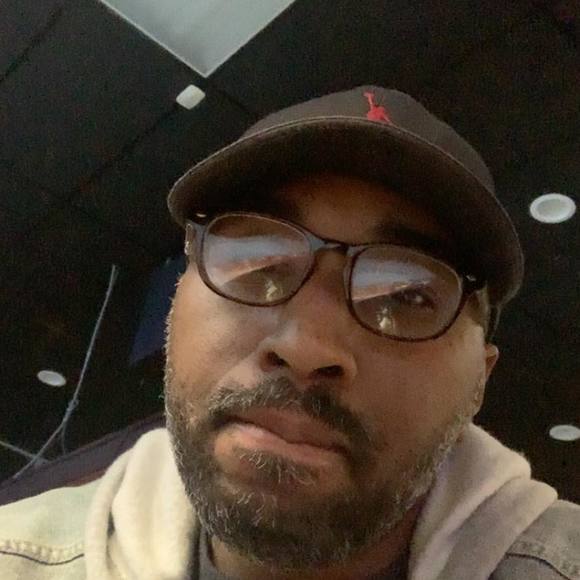 Profile Picture of Marcus Herring (@nephew3506) on Poshmark