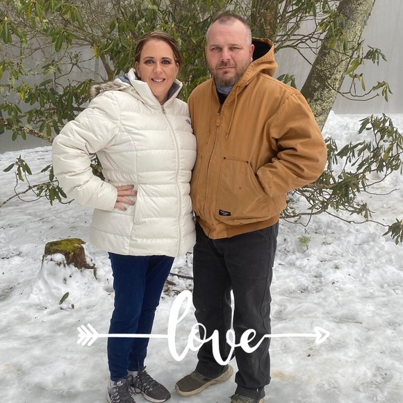 Amy Donarski - Poshmark Profile Picture of Amy Donarski (@inksmudge6645) on Poshmark