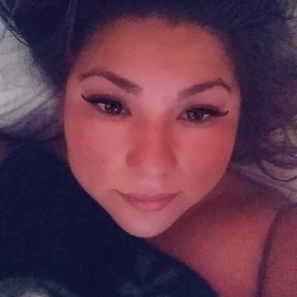 Profile Picture of Teresa Quintero (@daddy_love) on Poshmark