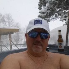 Profile Picture of Frank Gutowski (@FrankClubg63) on Twitter