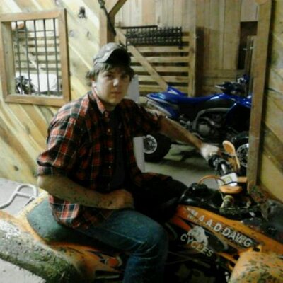 Profile Picture of Adam Edgell (@Sharp_Edgell) on Twitter