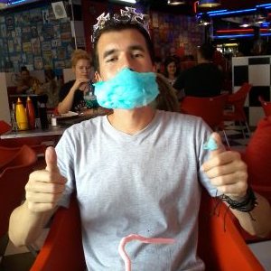 Profile Picture of Paul Van Der Linde (@PaulVanDerLind6) on Twitter