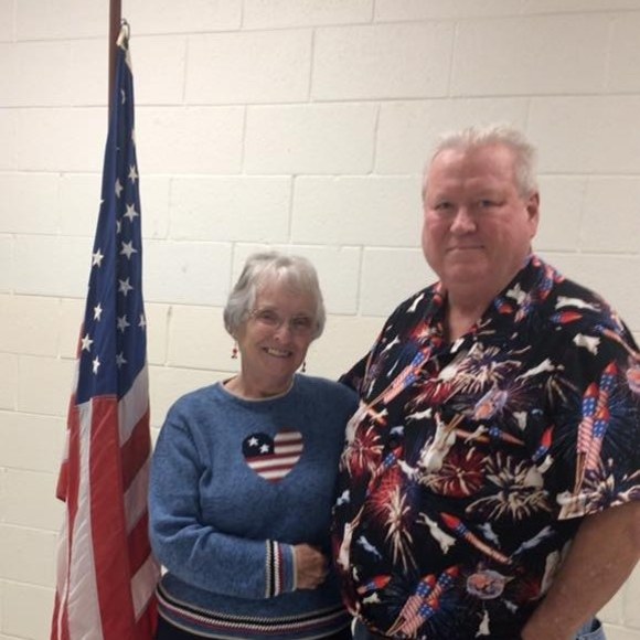 Profile Picture of Jim Clemens (@maryssewing) on Poshmark