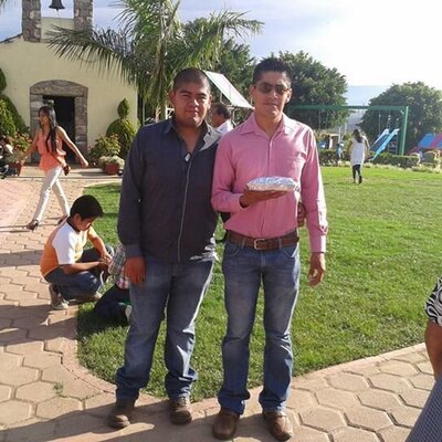 Profile Picture of Seely Daniel (@cheztterdaniel) on Twitter