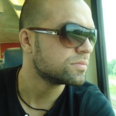 Profile Picture of David Silvestri (@D1976David) on Twitter