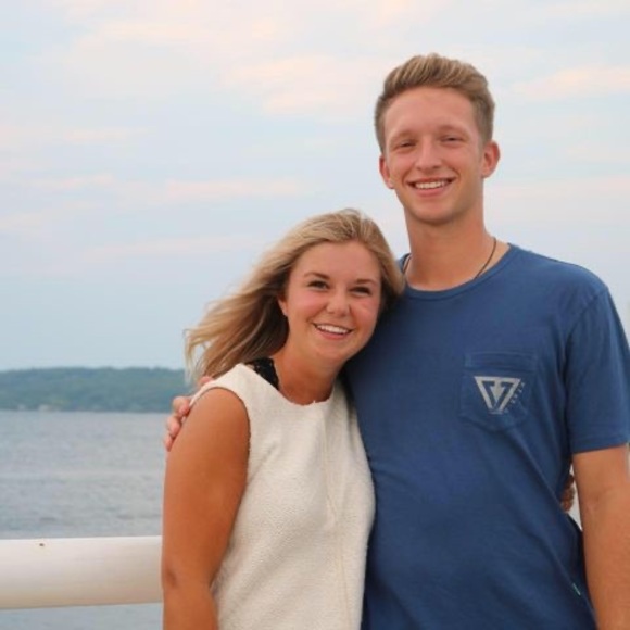 Profile Picture of Cj Otteman (@cjotteman) on Poshmark