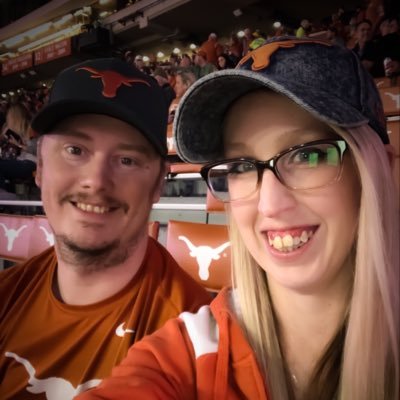 Profile Picture of Jenna McDaniel (@JMcDaniel1220) on Twitter