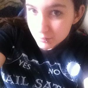 Profile Picture of Danielle Samon (@dsamon1) on Myspace