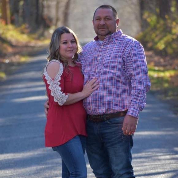 Profile Picture of Chris-krista Ireland (@ireland1224) on Poshmark