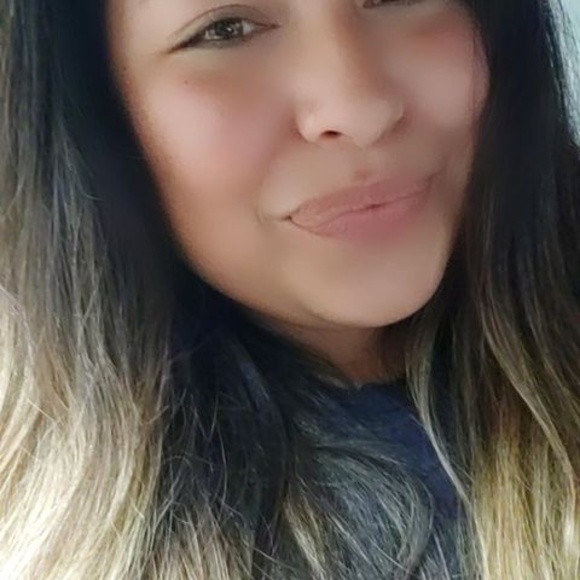 Profile Picture of Aylisa Whitener (@aylisawhitener) on Poshmark