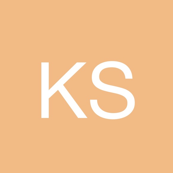 Profile Picture of Kendra Sitlinger (@kendrasitlinger) on Poshmark