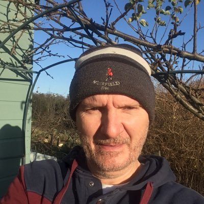 Profile Picture of Tom Gill (@tomhgill) on Twitter