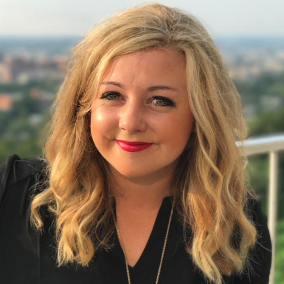 Profile Picture of June clare Pilcher (@jcp71594) on Poshmark