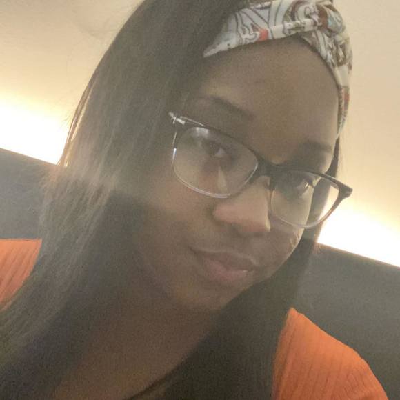 Profile Picture of Jerriana Johnson (@jerriana123) on Poshmark