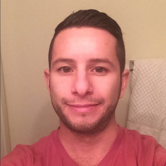 Profile Picture of Chad Castillo (@chadc0550) on Poshmark