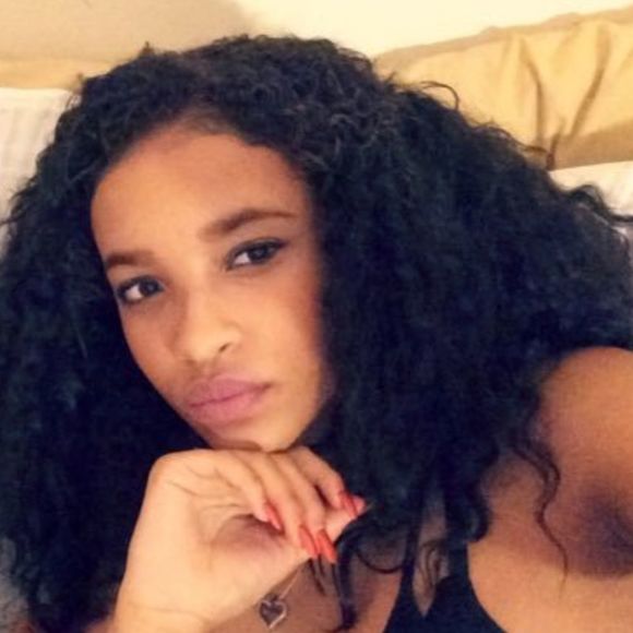 Profile Picture of Ericka Tiller (@erickamxchelle) on Poshmark