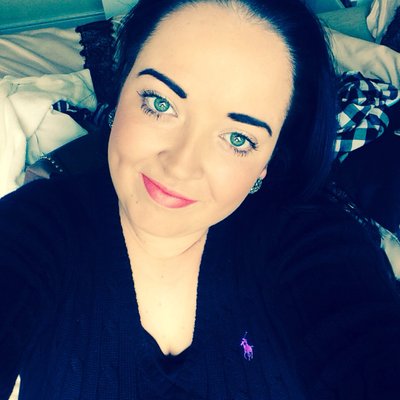 Profile Picture of Cheryl Browne (@cherylbrowne89) on Twitter