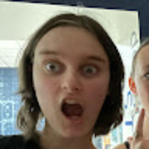 Profile Picture of Rayne Deese (@rayniedayex) on Poshmark