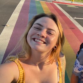 Profile Picture of Aspyn LeeAnn (@appygirlify) on Pinterest